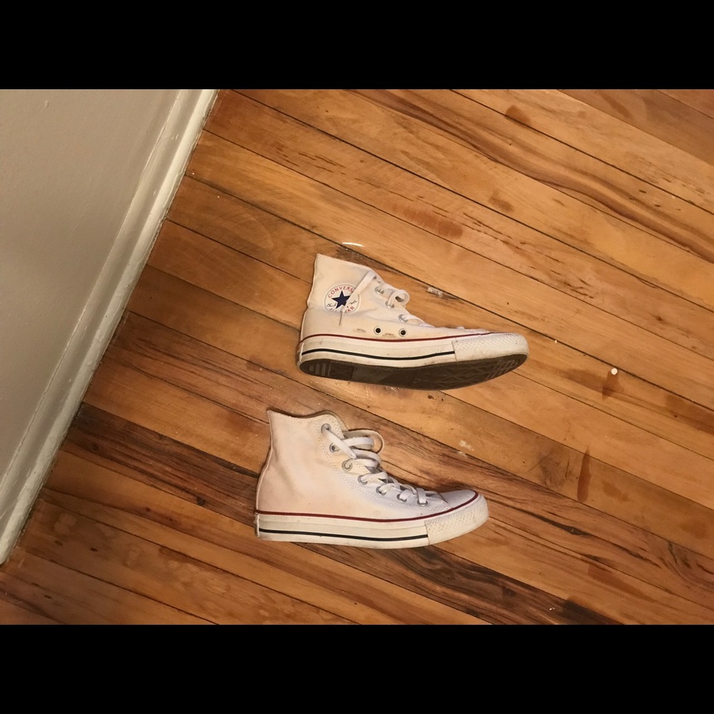 White high top converse sneakers